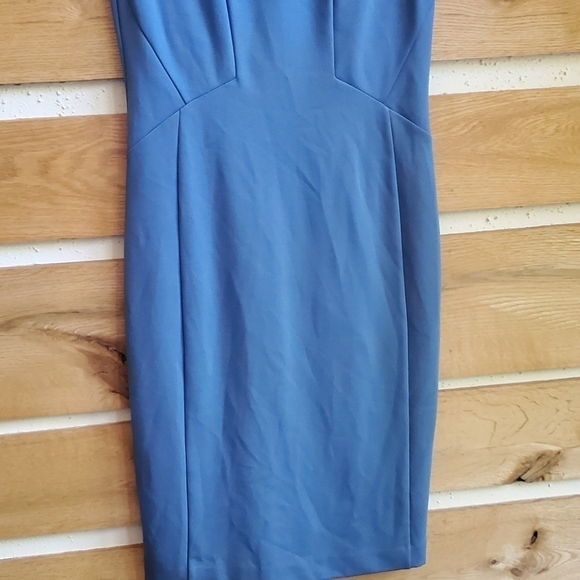 Brooks Brothers Sculpted Neckline Sheath Ponte Knit Meshed Lined Sz 4 Dress - Picture 4 of 11